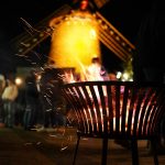 Brachter Mühle beim Weihnachtsmarkt 2024 – festlich beleuchtet in Brüggen-Bracht