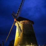 Brachter Mühle mit Weihnachtsbeleuchtung 2025 – Mühlenweihnacht Brüggen