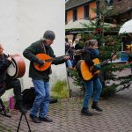 Brüggener Burgweihnacht 2024 – Sonntagnachmittag mit Familien und Kindern am Weihnachtsmarkt