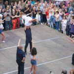 Brüggener Pfingstfest 2023 – Kinder beim Spielen und Entdecken auf dem Kirmesplatz