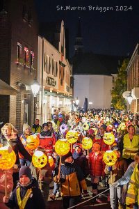 St.-Martins-Umzug in Brüggen 2024 – Laternen und Tradition in der Dunkelheit